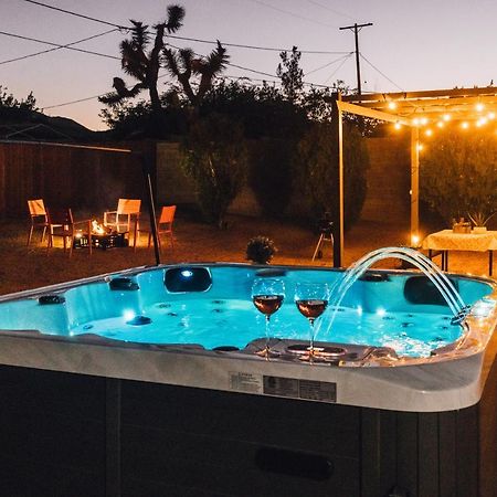 Minutes To Jt National Park, Hot Tub & Game Room Joshua Tree Extérieur photo